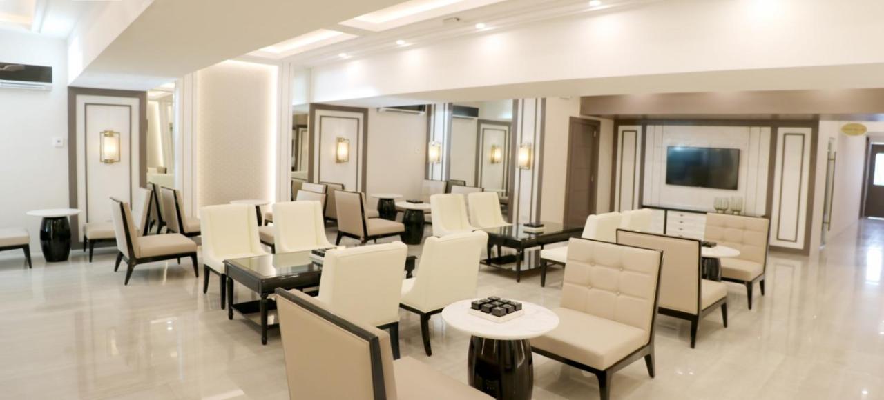ริซัล พาร์ค โฮเทล  Hotel มะนิลา ภายนอก รูปภาพ