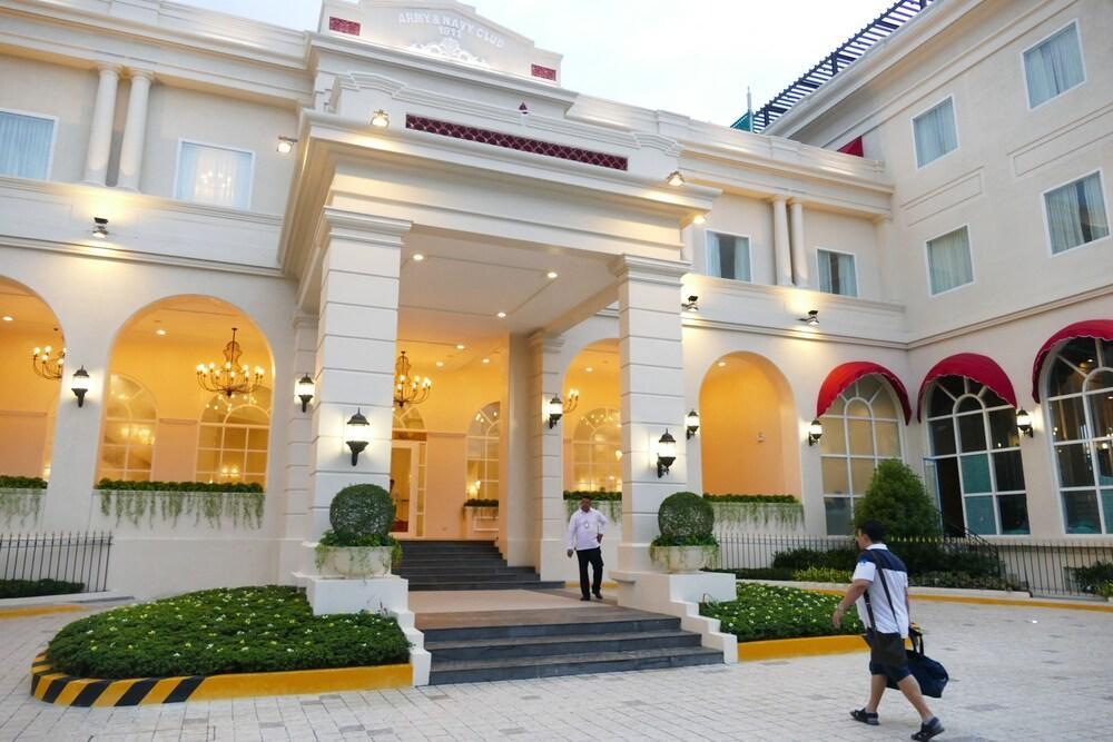 ริซัล พาร์ค โฮเทล  Hotel มะนิลา ภายนอก รูปภาพ